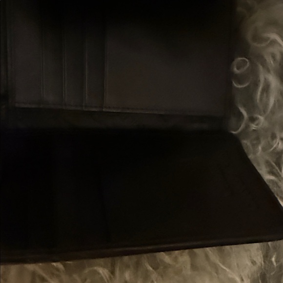 Stamped Genuine Hornback Crocodile Unisex Wallet - Picture 3 of 5